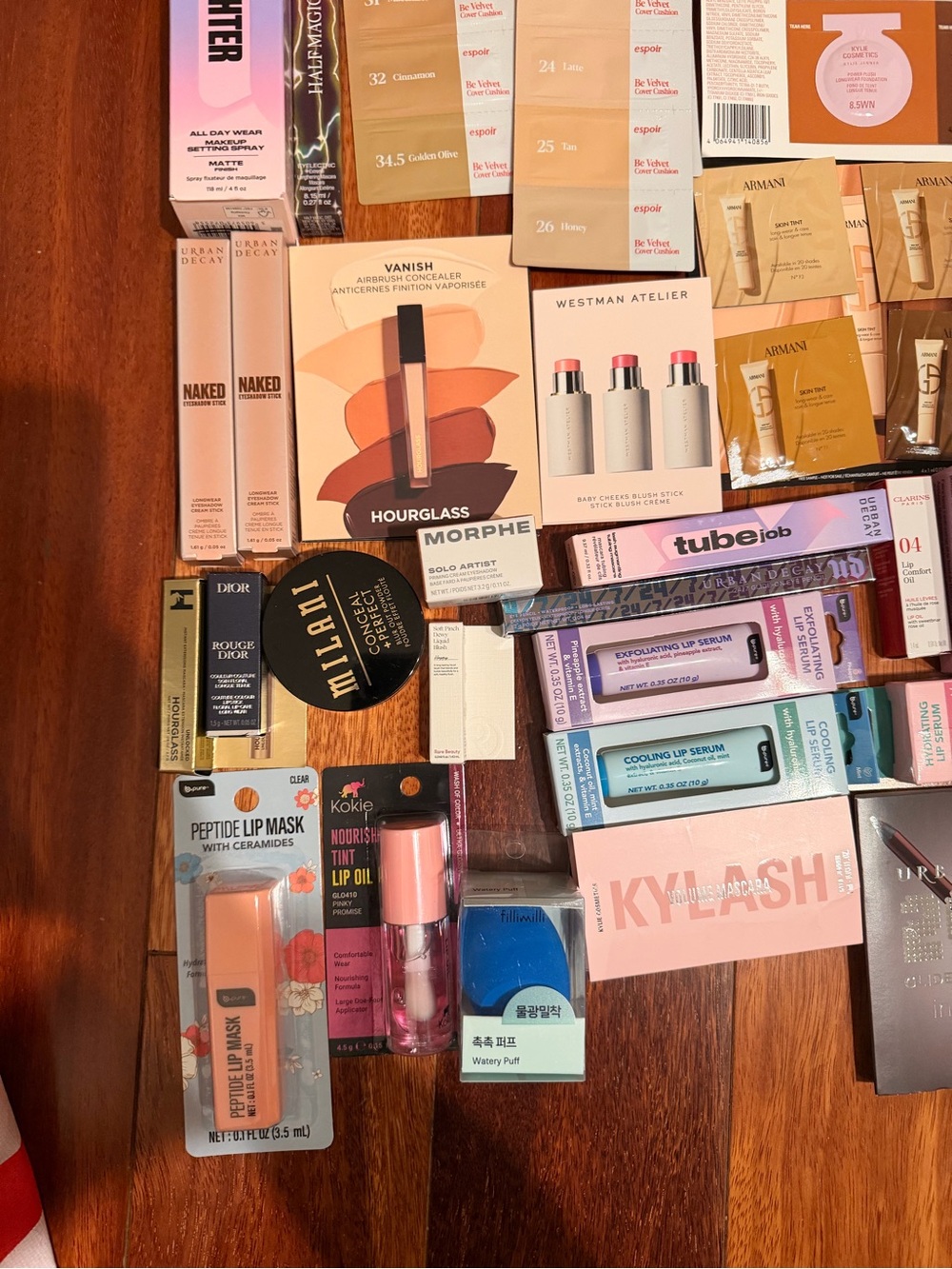 Makeup Bundle - Picture 5 of 5